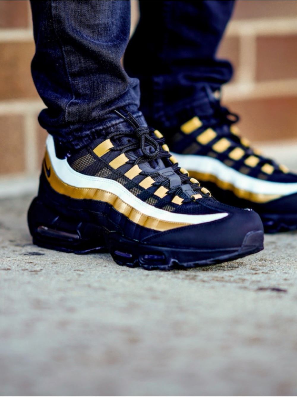 👟 Nike Air Max 95 OG Black Metallic Gold White Men’s Size 12